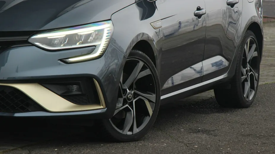 RENAULT Megane -