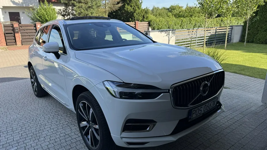 VOLVO XC60 -