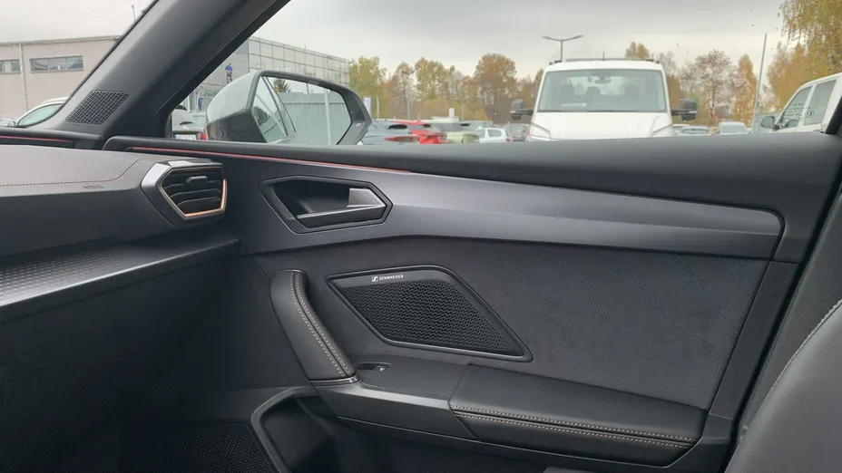 CUPRA Leon Sportstourer -