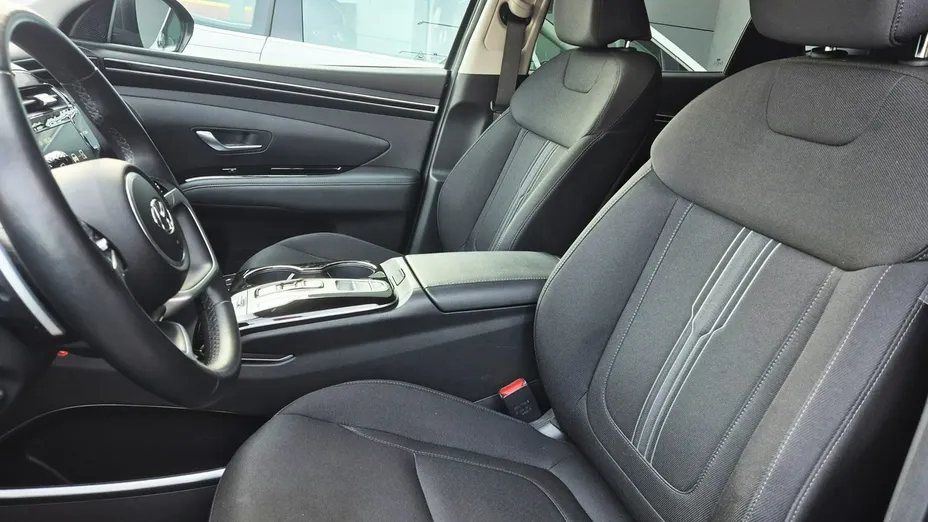 HYUNDAI Tucson -