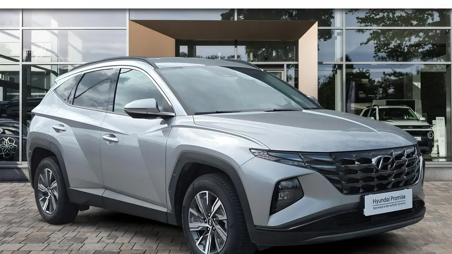 HYUNDAI Tucson -