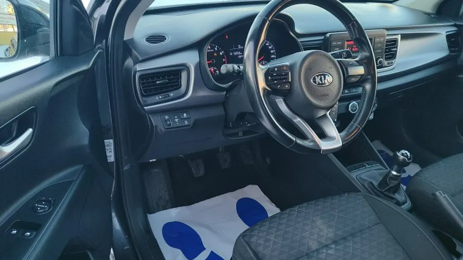 KIA Rio -