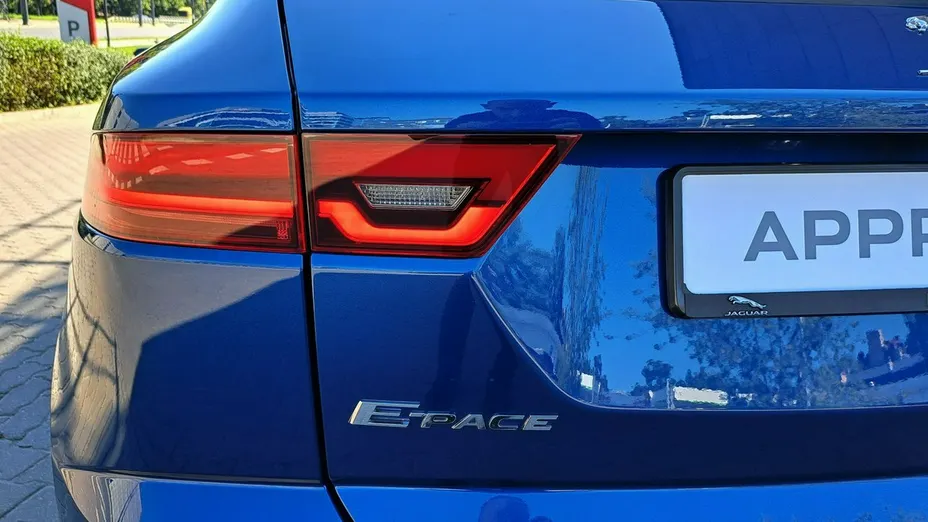 JAGUAR E-Pace -