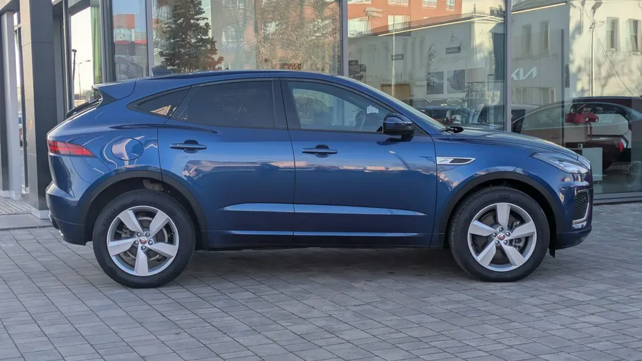 JAGUAR E-Pace -