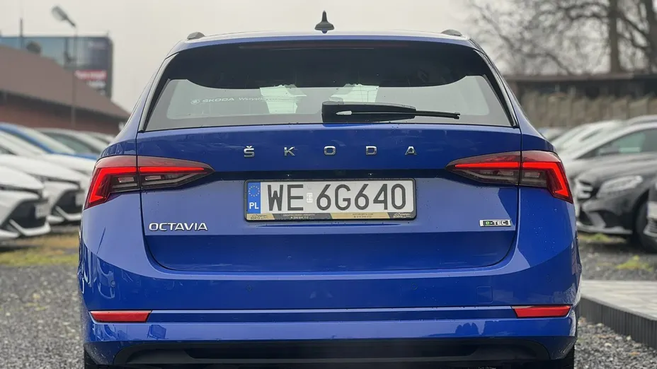 SKODA Octavia -