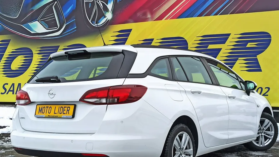 OPEL Astra -