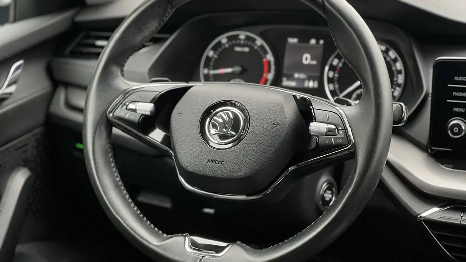 SKODA Octavia -