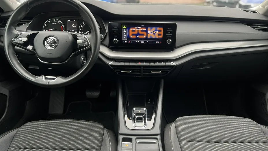 SKODA Octavia -