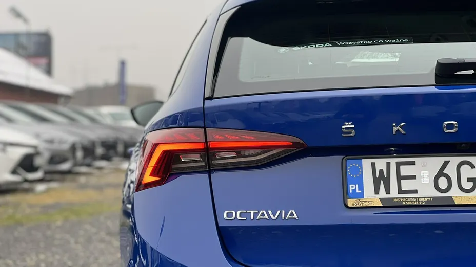 SKODA Octavia -