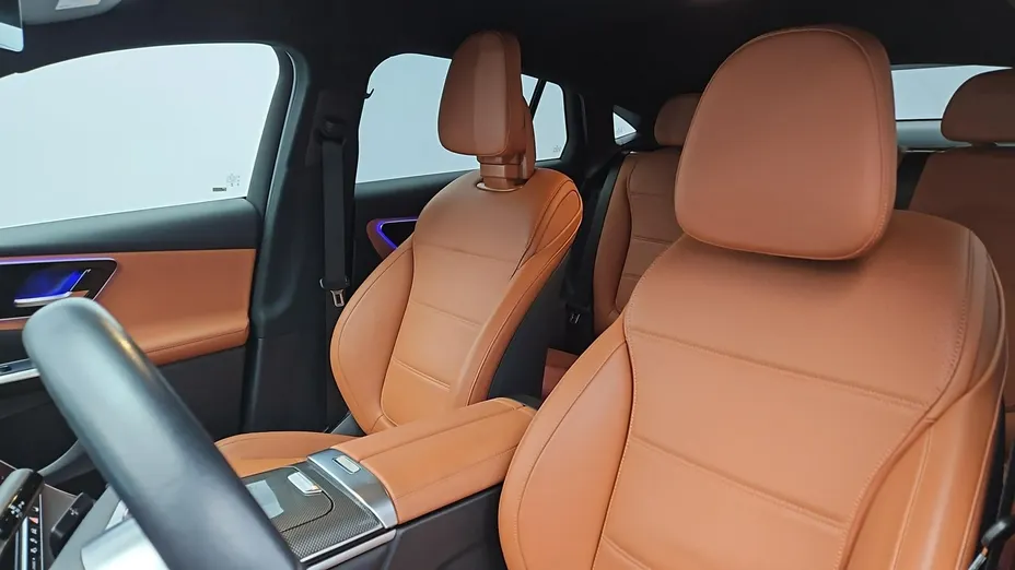 MERCEDES-BENZ GLC -