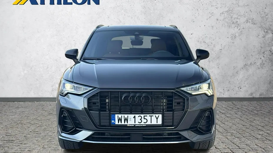 AUDI Q3 -