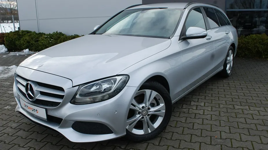 MERCEDES-BENZ C Klasa -