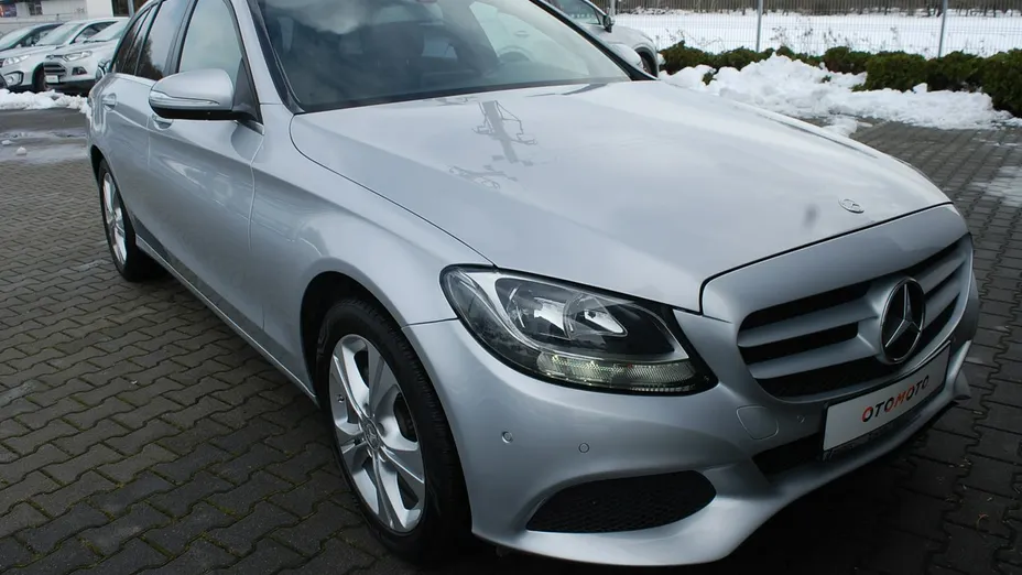 MERCEDES-BENZ C Klasa -