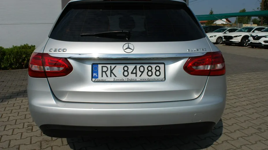 MERCEDES-BENZ C Klasa -