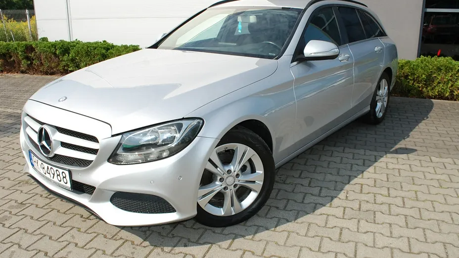 MERCEDES-BENZ C Klasa -