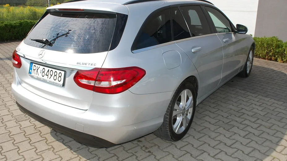 MERCEDES-BENZ C Klasa -