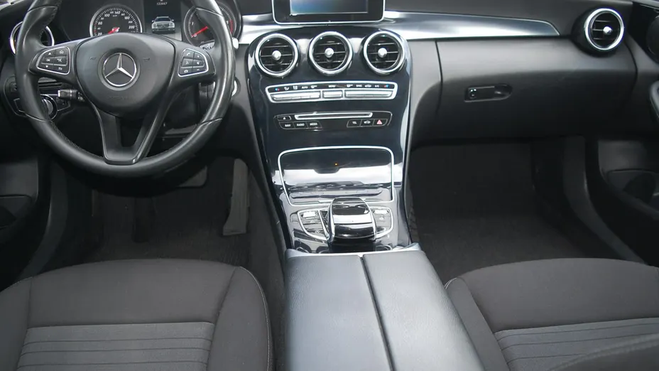 MERCEDES-BENZ C Klasa -