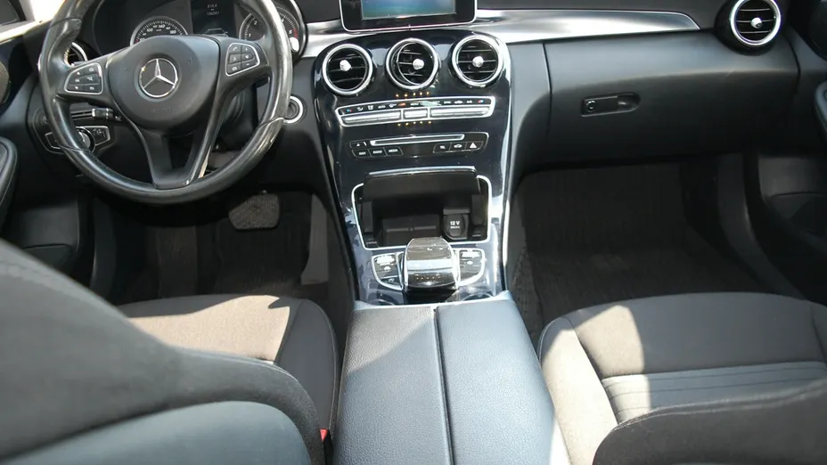 MERCEDES-BENZ C Klasa -