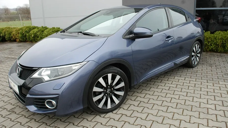 HONDA Civic -