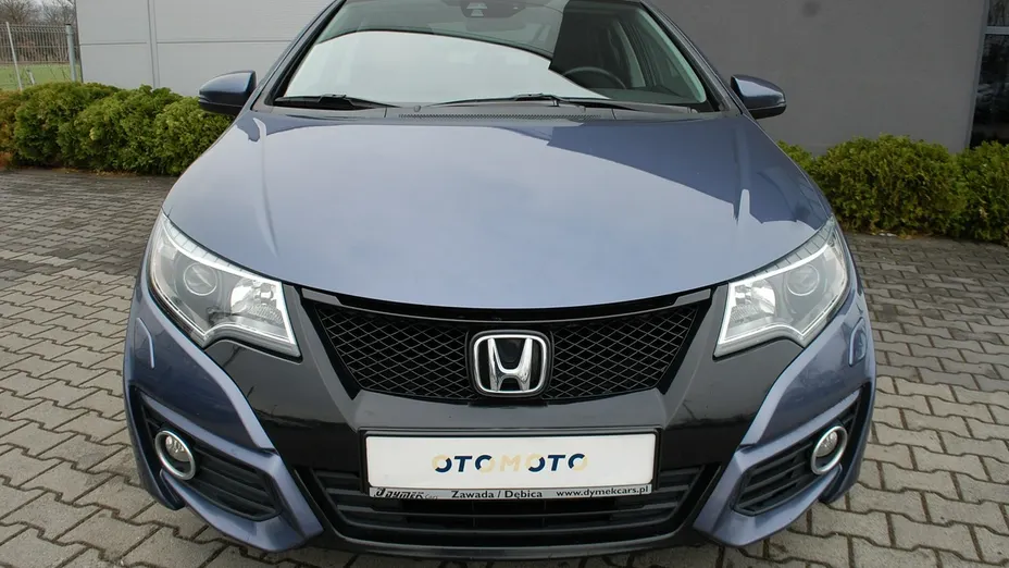 HONDA Civic -