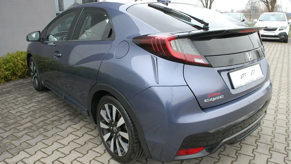 HONDA Civic -