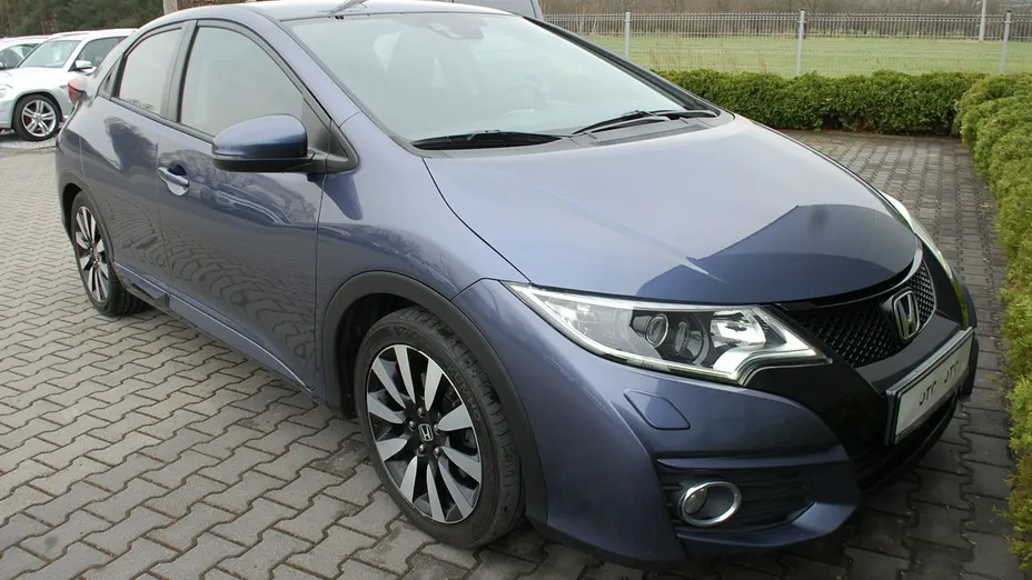 HONDA Civic -