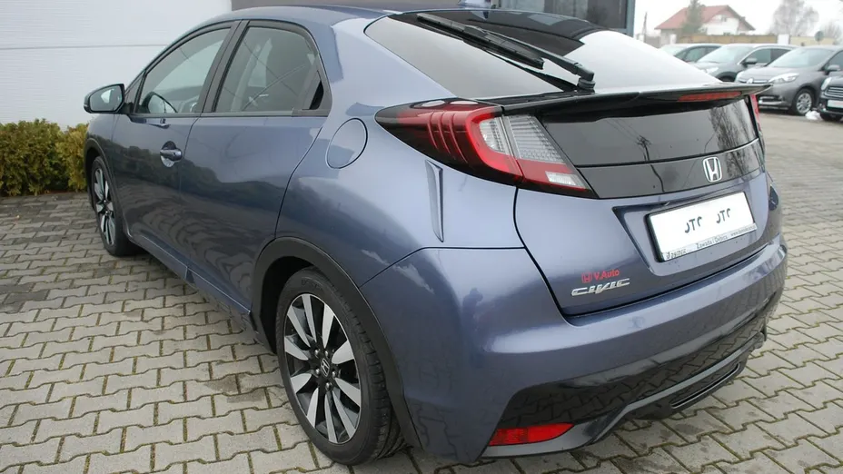 HONDA Civic -