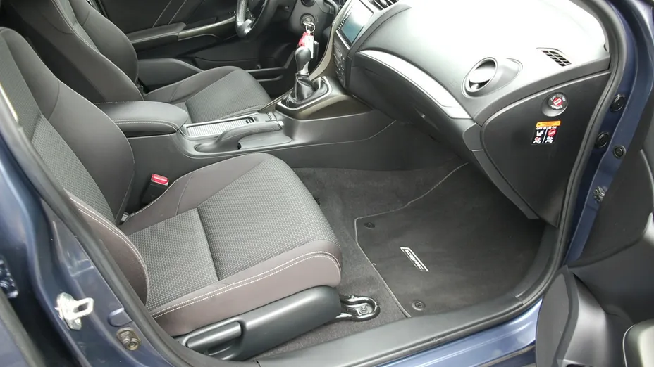HONDA Civic -