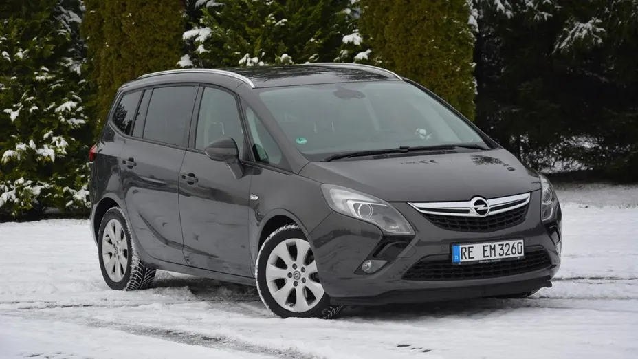 OPEL Zafira -