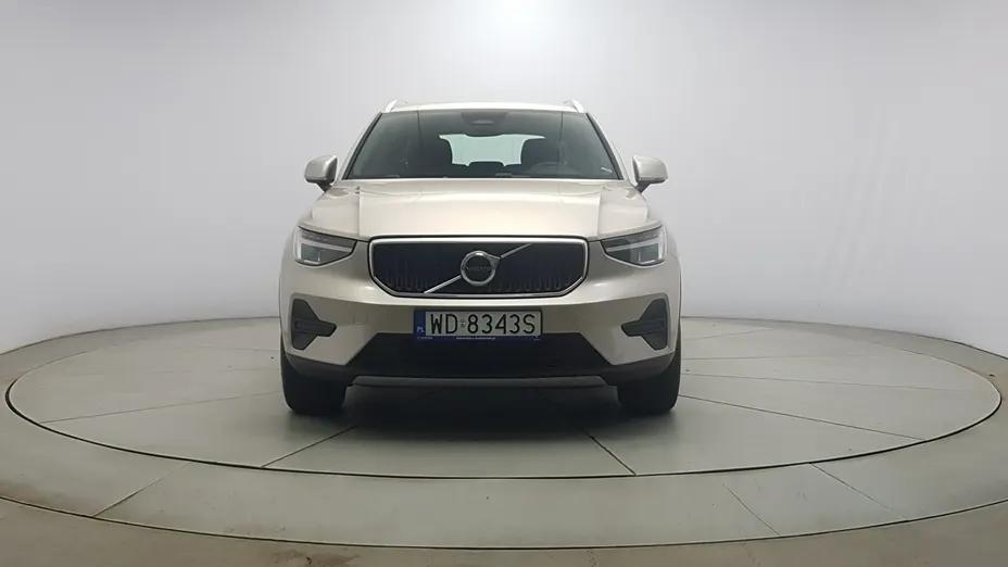VOLVO XC40 -