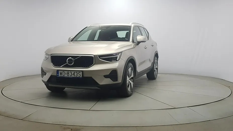 VOLVO XC40 -