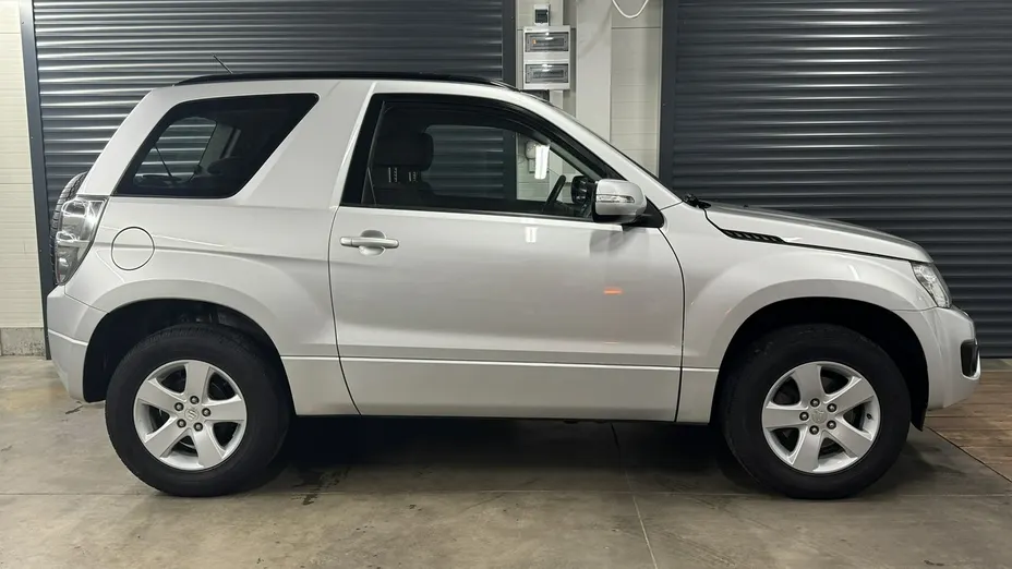 SUZUKI Grand Vitara -