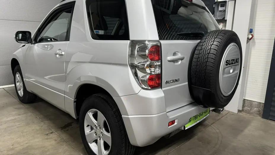 SUZUKI Grand Vitara -