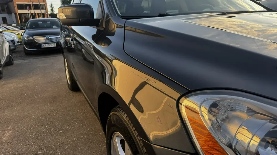 VOLVO XC60 -