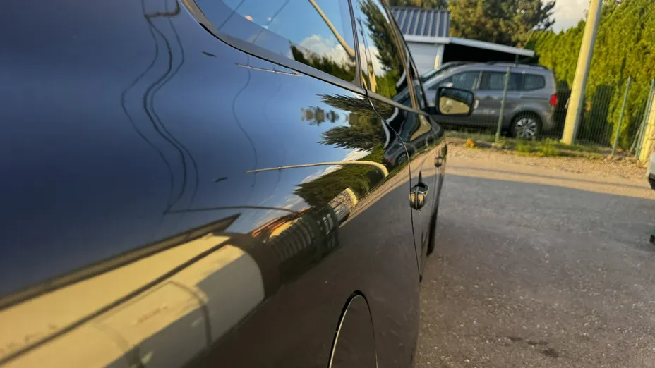 VOLVO XC60 -