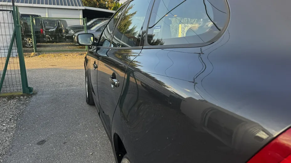 VOLVO XC60 -