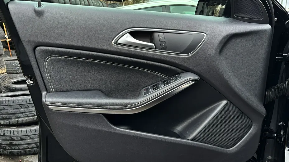 MERCEDES-BENZ A Klasa -