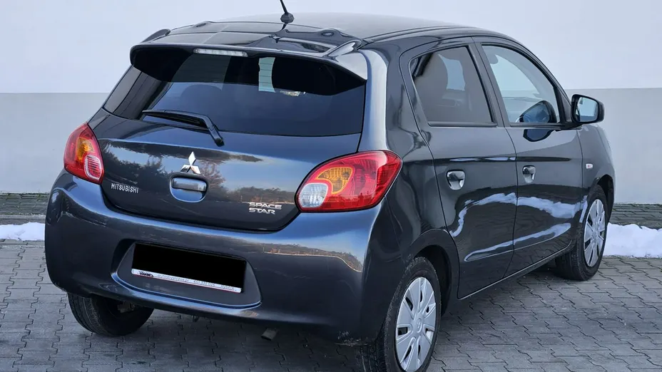 MITSUBISHI Space Star -