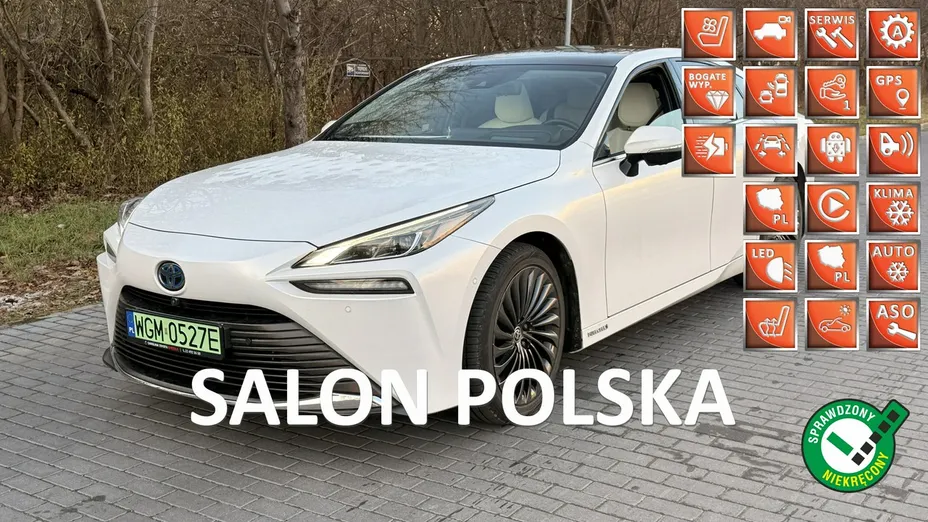 TOYOTA Mirai -