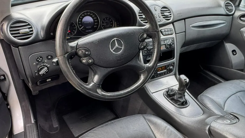 MERCEDES-BENZ CLK -