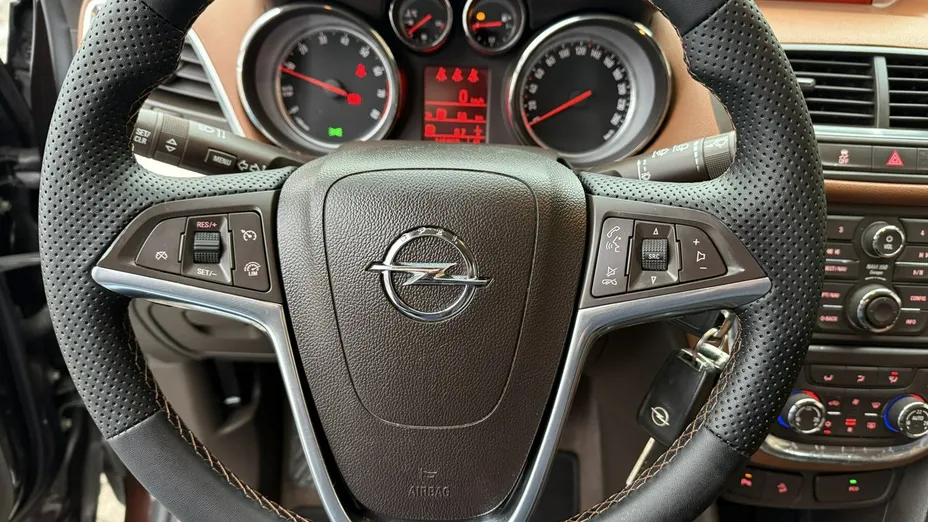 OPEL Mokka -