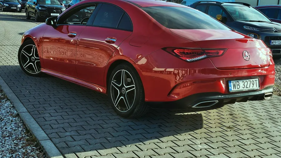 MERCEDES-BENZ CLA -