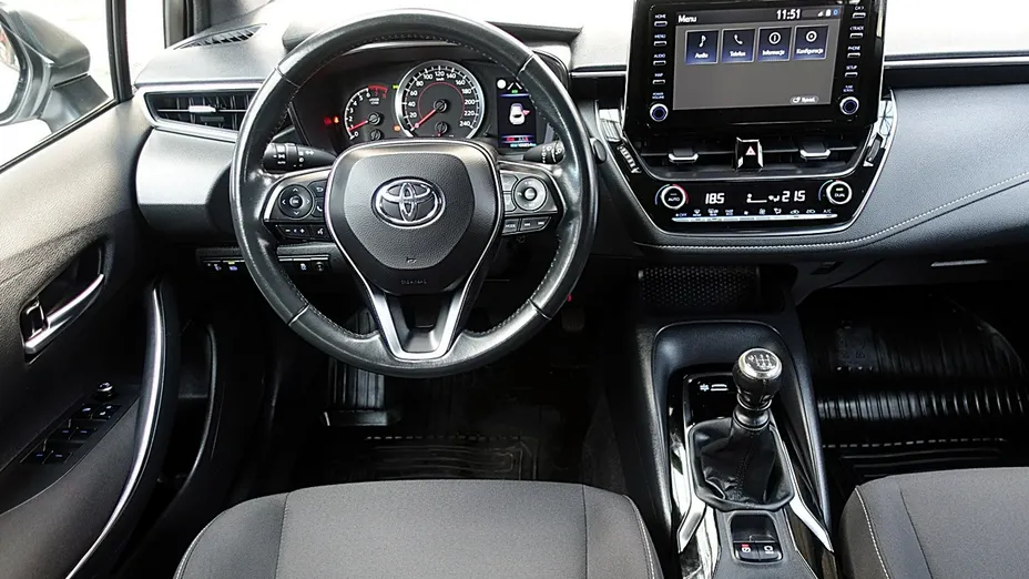 TOYOTA Corolla -