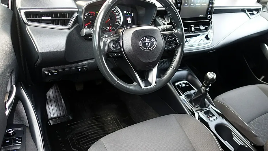 TOYOTA Corolla -