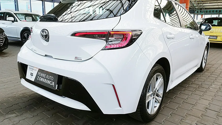 TOYOTA Corolla -