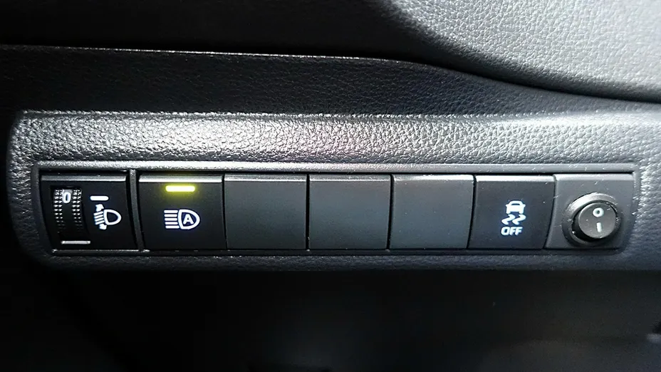 TOYOTA Corolla -