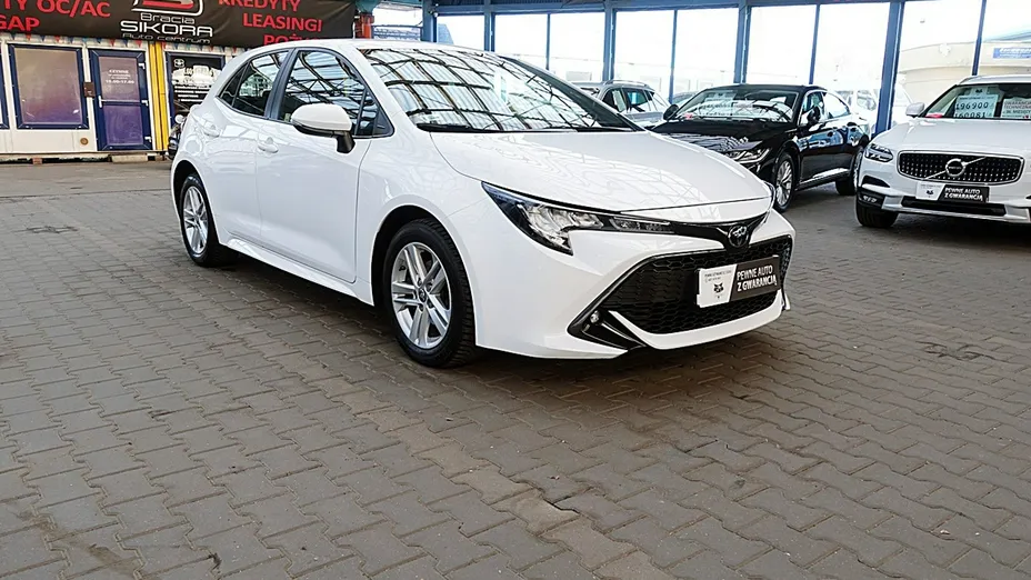 TOYOTA Corolla -
