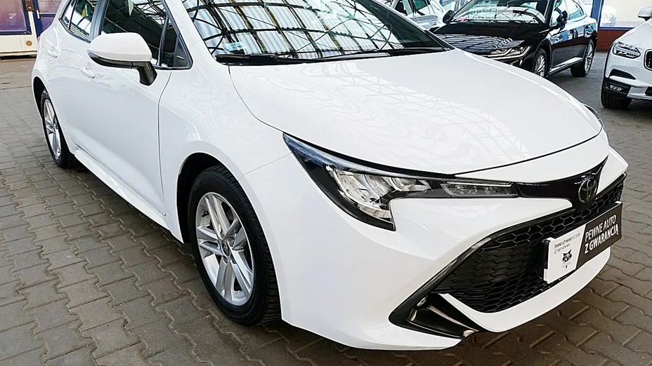 TOYOTA Corolla -