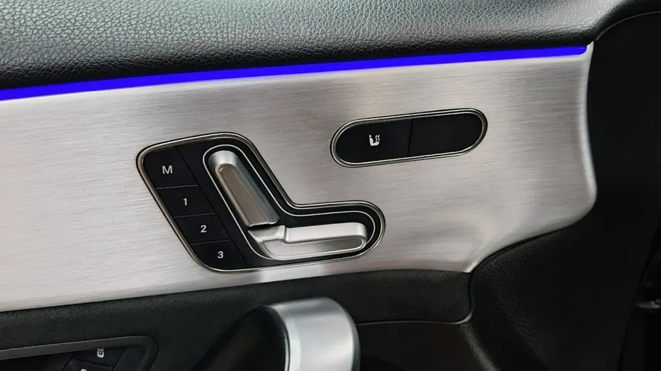 MERCEDES-BENZ A Klasa -
