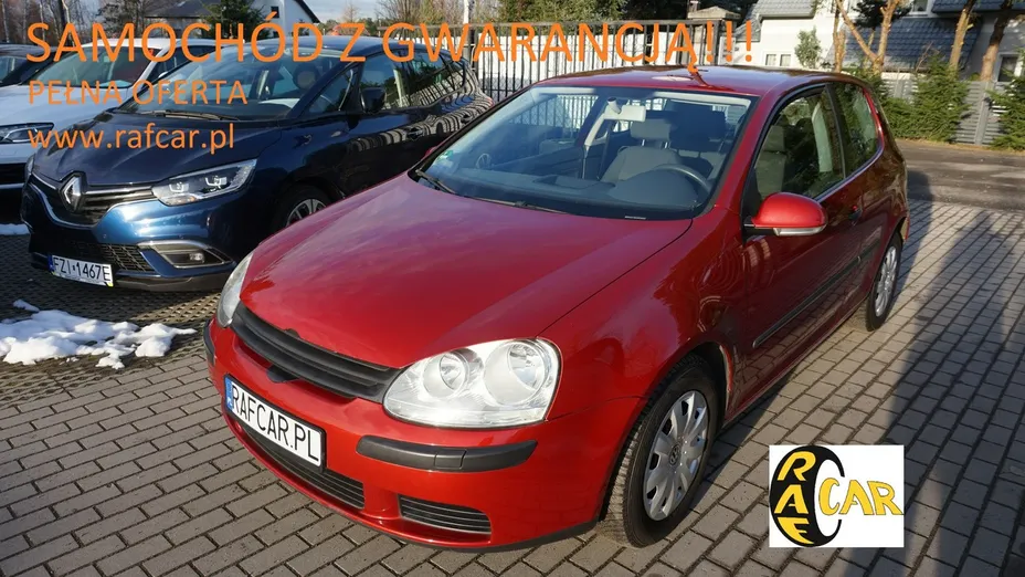 VOLKSWAGEN Golf -